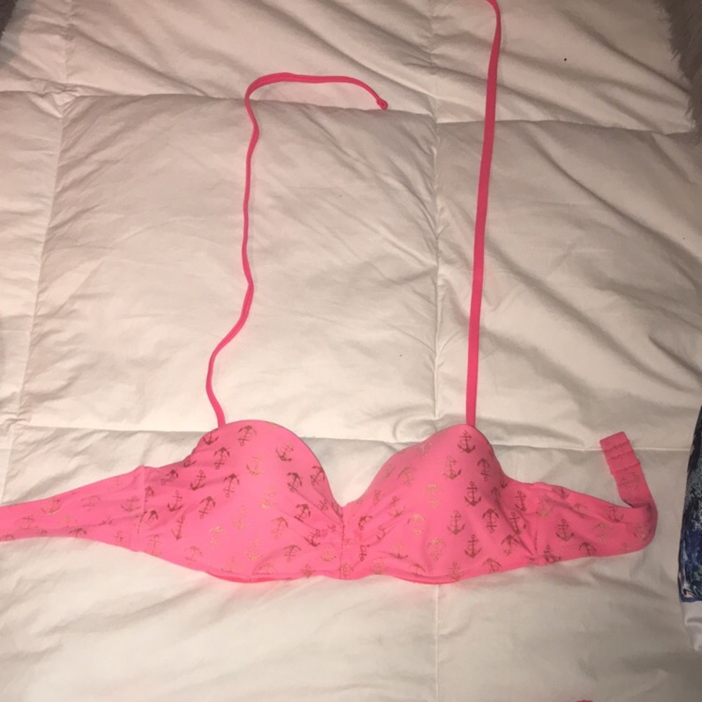 swim suit top! (has matching bottoms)